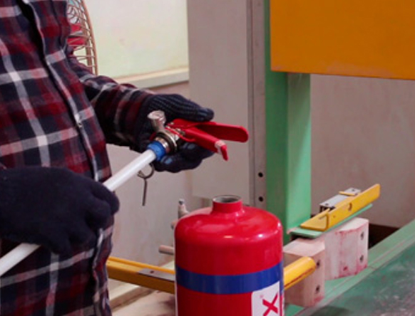 Fire-Extinguisher-3